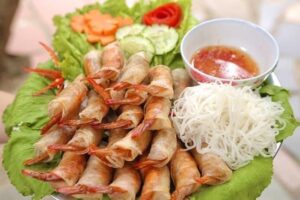 chả ram tôm đất quà tặng cám ơn bác sĩ, y tá và các nhân viên y tế ý nghĩa nhất