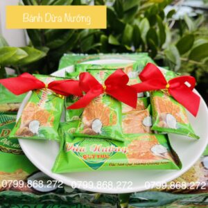 Đĩa bánh dừa nướng