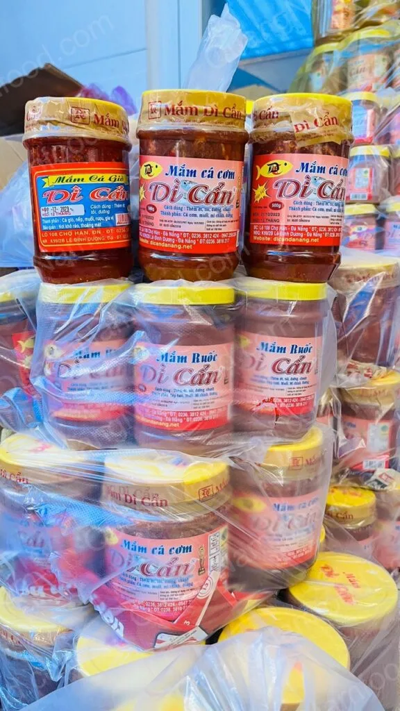 Các loại mắm Dì Cẩn